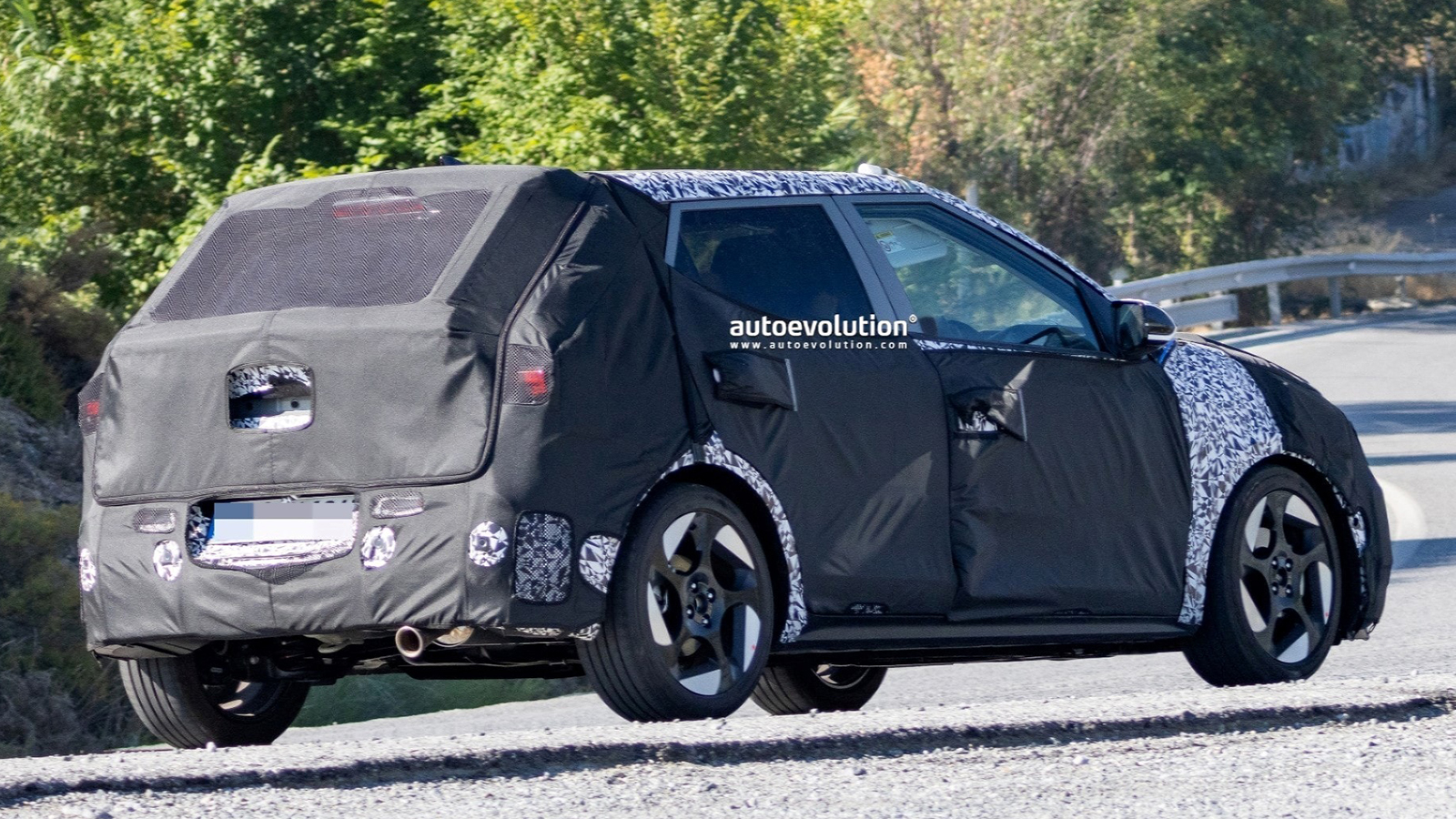 H Hyundai ετοιμάζει νέα γενιά του i20 